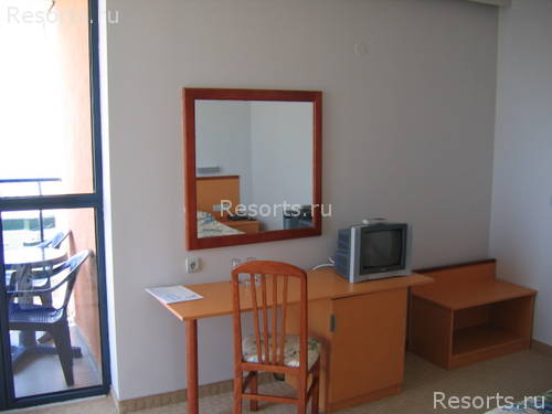 Fiesta Beach Hotel 5
